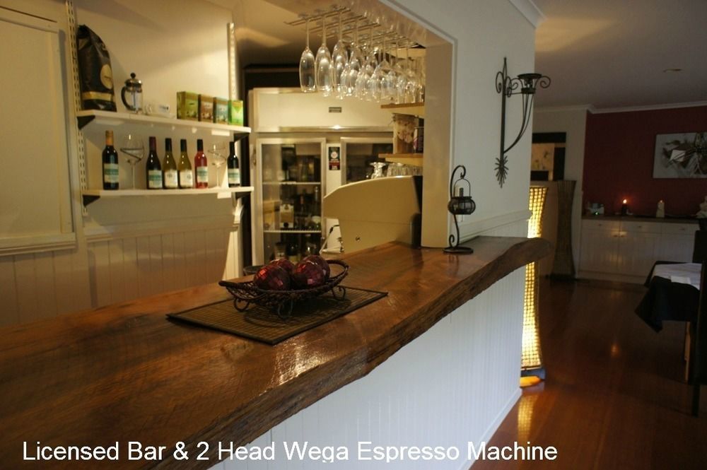 Venus Escapes Guesthouse Venus Bay Bagian luar foto